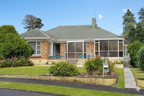 Photo of property in 10 Johnsview Terrace, Hillcrest, Hamilton, 3216
