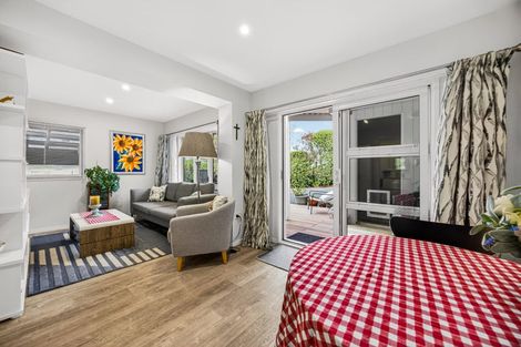 Photo of property in 29 Brigitte View, Snells Beach, 0920