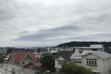Photo of property in 16a Thompson Street, Mount Cook, Wellington, 6011