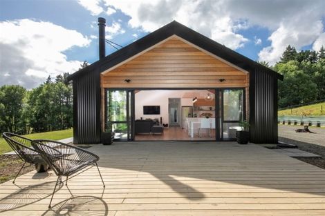 Photo of property in 685 Inland Road, Helensville, 0875