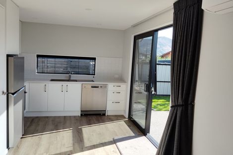 Photo of property in 8 Tahi Street, Albert Town, Wanaka, 9305