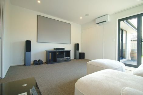 Photo of property in 1 Ellmers Street, Woodend, 7610