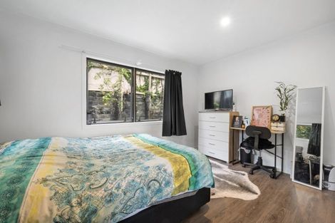 Photo of property in 1/43 Shanaway Rise, Hillcrest, Auckland, 0627