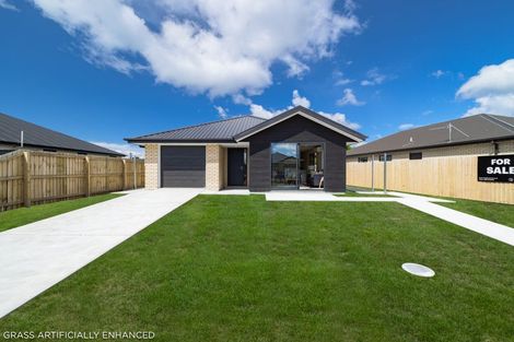 Photo of property in 7 Poipoi Place, Aranui, Christchurch, 8061