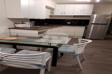 Photo of property in 2/101 Hillside Road, Glenfield, Auckland, 0627