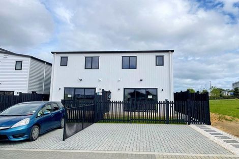 Photo of property in 51 Auranga Drive, Karaka, Papakura, 2113