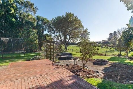 Photo of property in 6929 South Road, Warea, New Plymouth, 4381