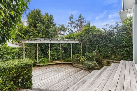 Photo of property in 10 Norman Road, Hauraki, Auckland, 0622