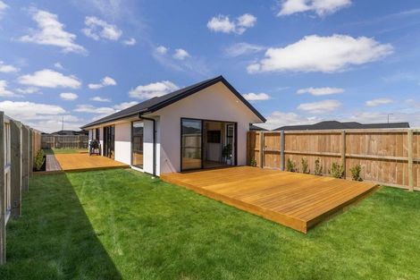 Photo of property in 4 Pitchford Lane, Rolleston, 7614