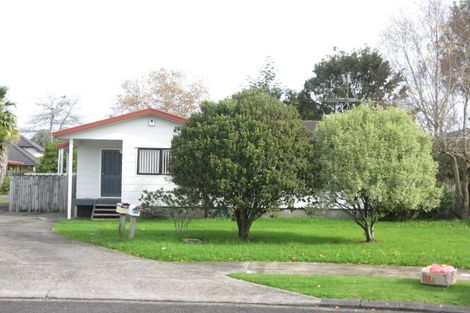 Photo of property in 1/44 Darren Crescent, Half Moon Bay, Auckland, 2012