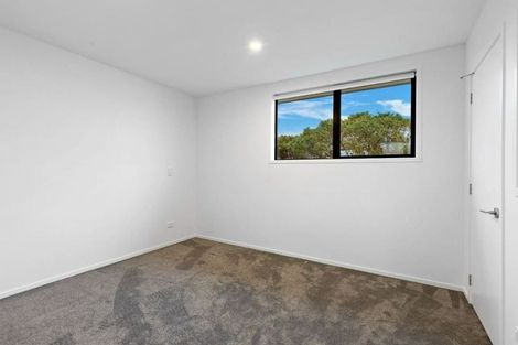 Photo of property in 10/231u Marine Parade, Seatoun, Wellington, 6022