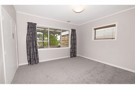 Photo of property in 207 Don Buck Road, Massey, Auckland, 0614