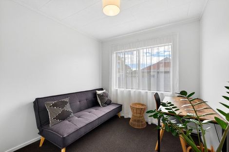 Photo of property in 2/27 Nuffield Avenue, Marewa, Napier, 4110