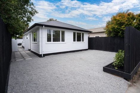 Photo of property in 18 Dover Street, St Albans, Christchurch, 8014