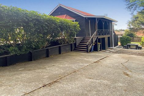 Photo of property in 19 Tahi Terrace, Glen Eden, Auckland, 0602