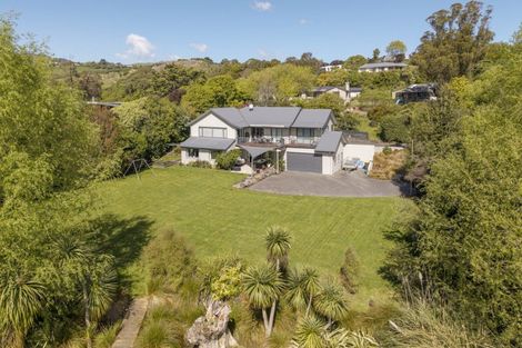 Photo of property in 32 Hyndhope Road, Kennedys Bush, Christchurch, 8025