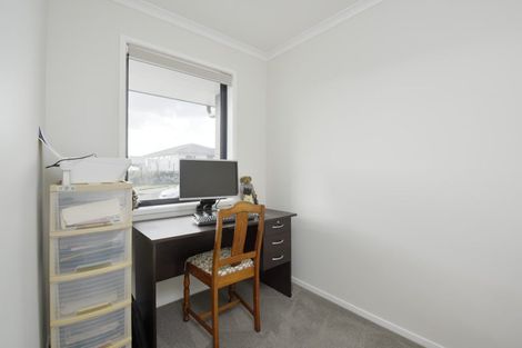 Photo of property in 43 Symes Drive, Red Beach, 0932