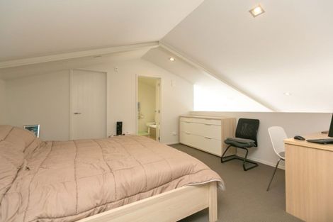 Photo of property in 2/2 Buller Street, New Plymouth, 4310