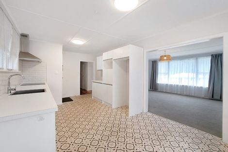 Photo of property in 41 Bird Grove, Stokes Valley, Lower Hutt, 5019