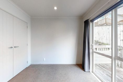 Photo of property in 57 Glanmire Road, Newlands, Wellington, 6037