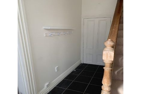 Photo of property in 5 Devon Street, Aro Valley, Wellington, 6021