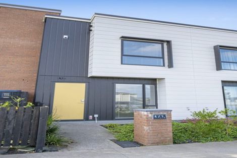 Photo of property in 4/1 Scott Road, Hobsonville, Auckland, 0616