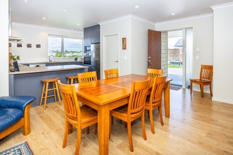 Photo of property in 4 Oak Ridge Drive, Te Awamutu, 3800