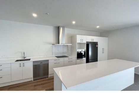 Photo of property in 303/2u Onepu Road, Kilbirnie, Wellington, 6022