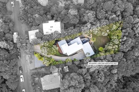 Photo of property in 13 Miha Road, Titirangi, Auckland, 0604