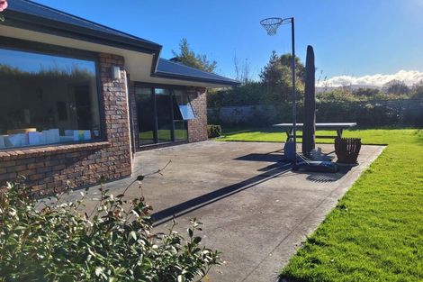 Photo of property in 99 Kuratawhiti Street, Greytown, 5794