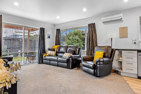 Photo of property in 7b Bentley Street, Russley, Christchurch, 8042