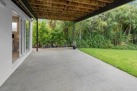 Photo of property in 98 Coronation Road, Hillcrest, Auckland, 0627