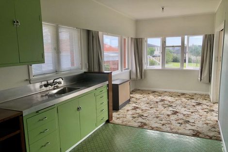 Photo of property in 39 Norman Road, Hauraki, Auckland, 0622
