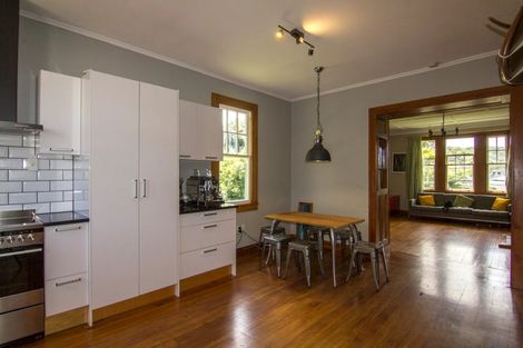 Photo of property in 8 North Crescent, Kaukapakapa, 0873