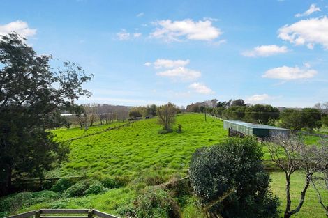 Photo of property in 301 Spur Road, Stillwater, Silverdale, 0993