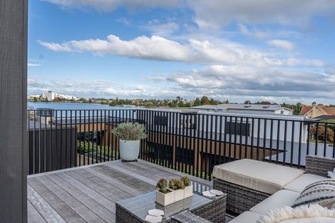 Photo of property in 4u3 Domain View Lane, Frankton, Hamilton, 3204