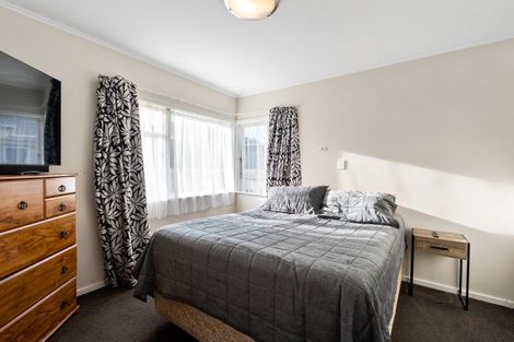 Photo of property in 950 High Street, Avalon, Lower Hutt, 5011