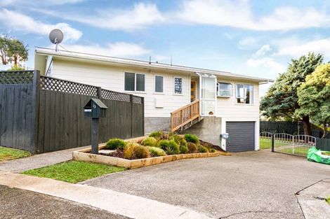 Photo of property in 33 Thimble Lane, Whitby, Porirua, 5024