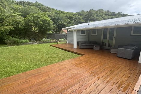 Photo of property in 56 Hathaway Avenue, Karori, Wellington, 6012
