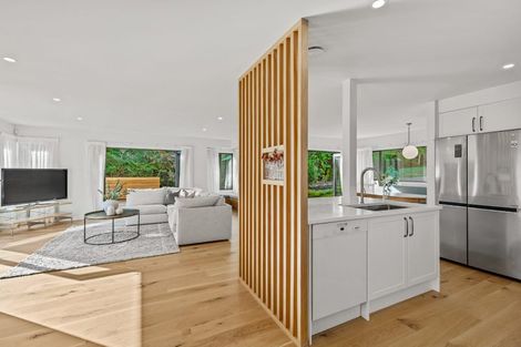 Photo of property in 45 Chester Avenue, Greenhithe, Auckland, 0632