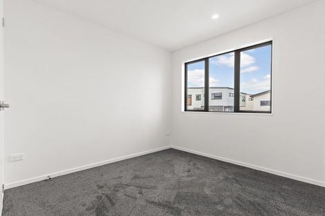 Photo of property in 23 Whiteywood Street, Westgate, 0814