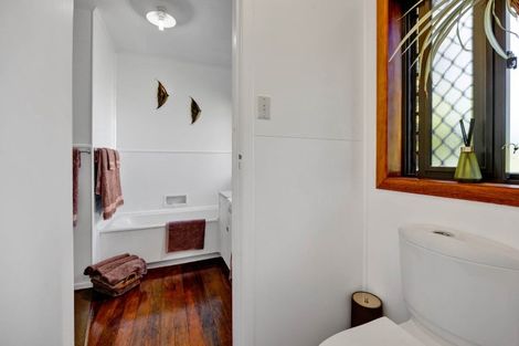 Photo of property in 485 Broadway, Stratford, 4393