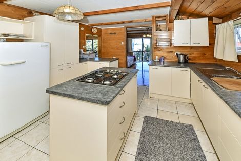Photo of property in 52 Carnoustie Drive, Wattle Downs, Auckland, 2103