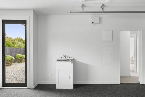 Photo of property in 11 Little Gem Road, Hornby, Christchurch, 8025