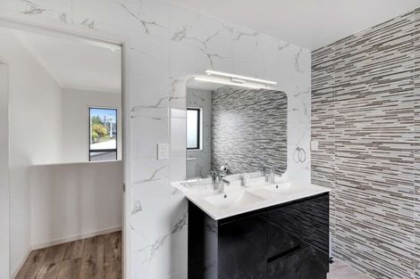 Photo of property in 7a Woodvale Road, Glen Eden, Auckland, 0602