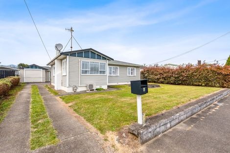 Photo of property in 4 Ferguson Street, Levin, 5510