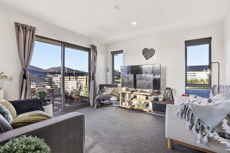 Photo of property in 13 Ellmers Street, Woodend, 7610