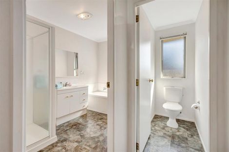 Photo of property in 7 Surrey Lane, Glenview, Hamilton, 3206