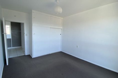 Photo of property in Bryon Court Flats, 25 Apuka Street, Brooklyn, Wellington, 6021
