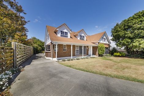 Photo of property in 155 High Street, Bulls, 4818